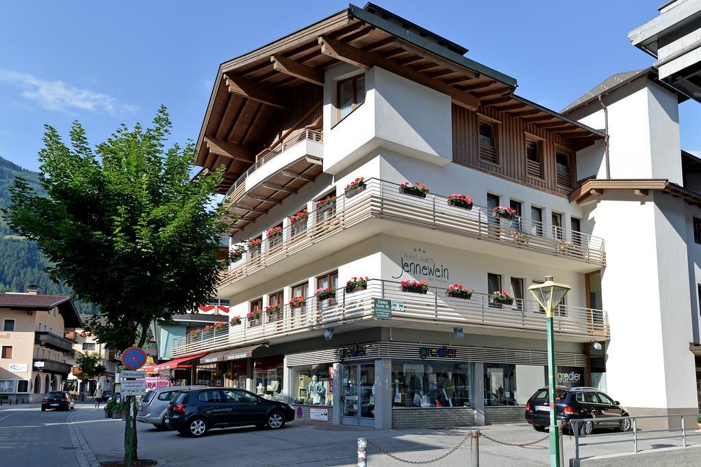 מאיירהופן Hotel Garni Jennewein מראה חיצוני תמונה